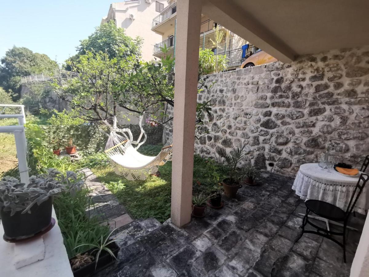 Apartments Coso Zlatne Njive Bb Kotor Buitenkant foto