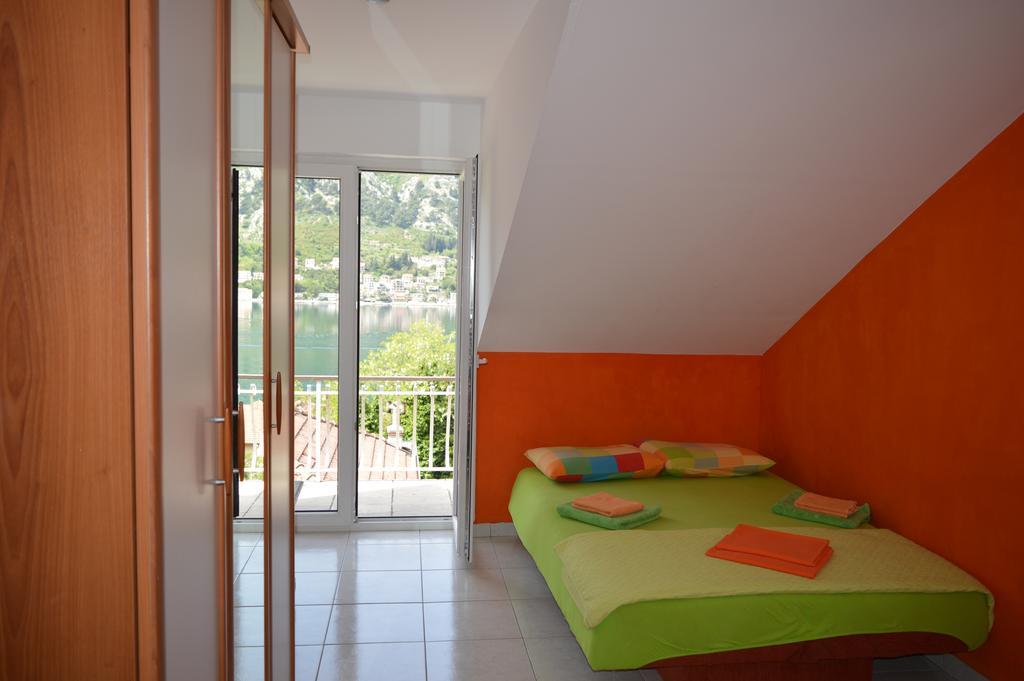 Apartments Coso Zlatne Njive Bb Kotor Buitenkant foto