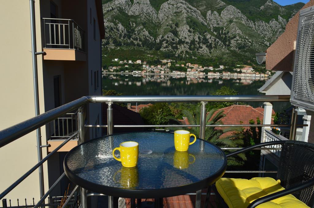 Apartments Coso Zlatne Njive Bb Kotor Buitenkant foto