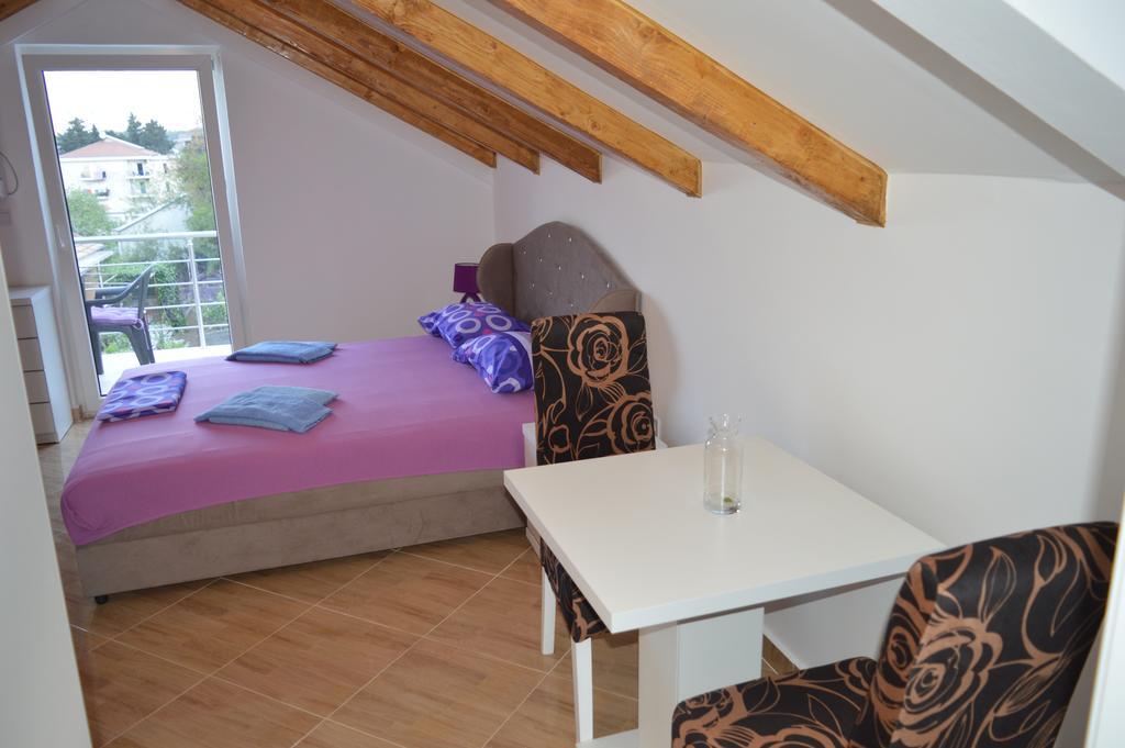 Apartments Coso Zlatne Njive Bb Kotor Buitenkant foto