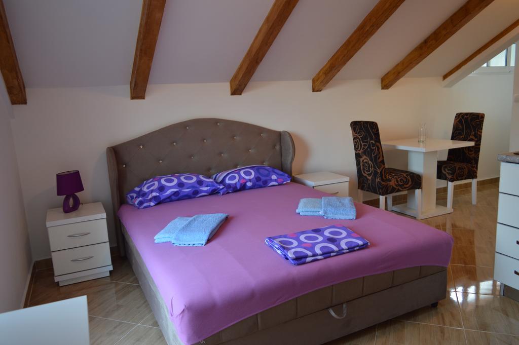 Apartments Coso Zlatne Njive Bb Kotor Buitenkant foto